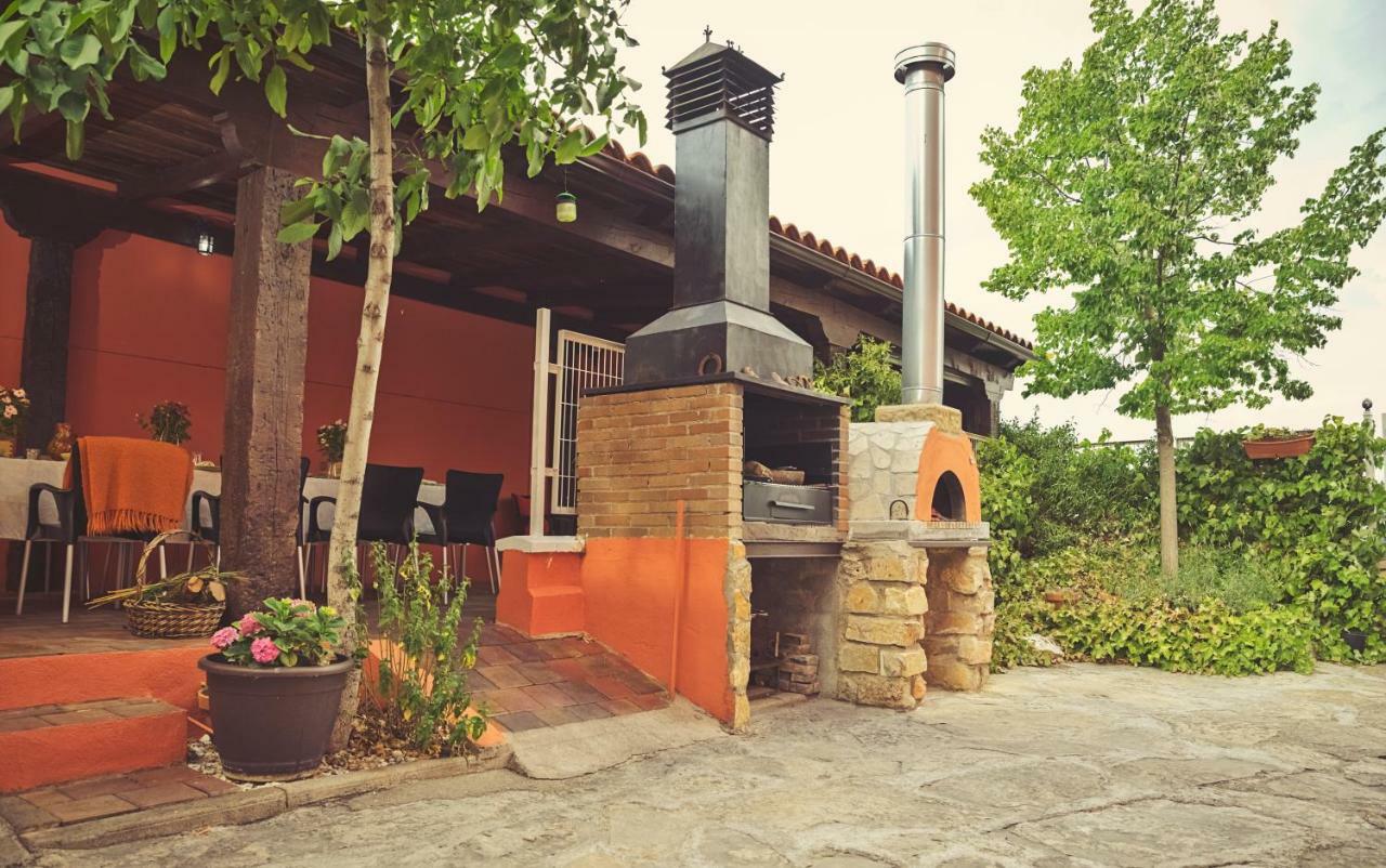 Apartamento 2 4/6 Pax Casa Rural El Sauce. A 2,5 Km De Cuenca Capital Nohales Exterior foto