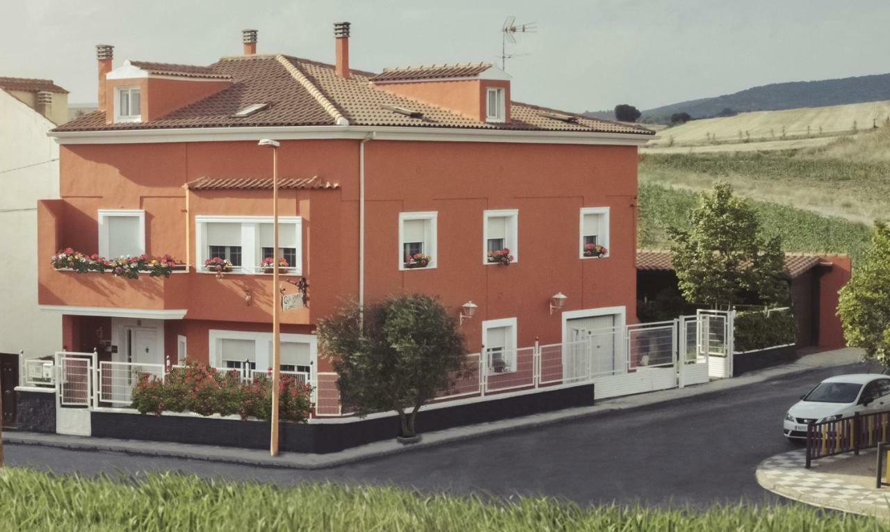Apartamento 2 4/6 Pax Casa Rural El Sauce. A 2,5 Km De Cuenca Capital Nohales Exterior foto