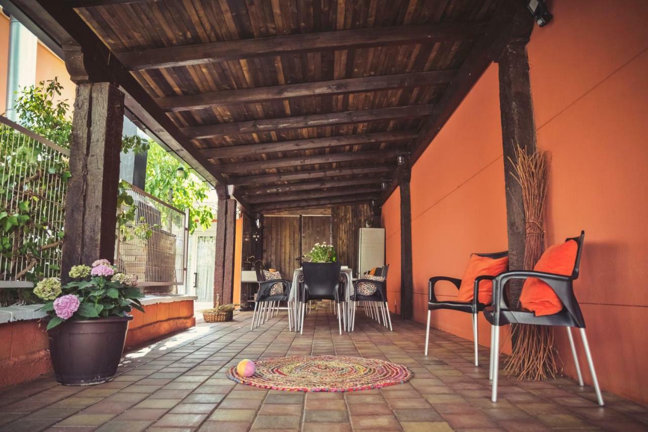 Apartamento 2 4/6 Pax Casa Rural El Sauce. A 2,5 Km De Cuenca Capital Nohales Exterior foto