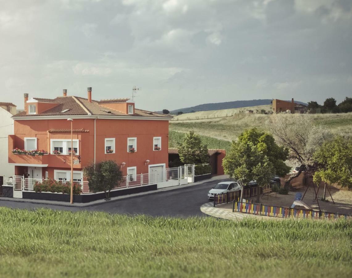 Apartamento 2 4/6 Pax Casa Rural El Sauce. A 2,5 Km De Cuenca Capital Nohales Exterior foto