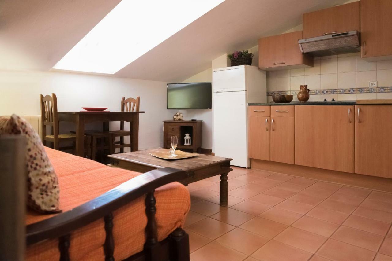 Apartamento 2 4/6 Pax Casa Rural El Sauce. A 2,5 Km De Cuenca Capital Nohales Exterior foto